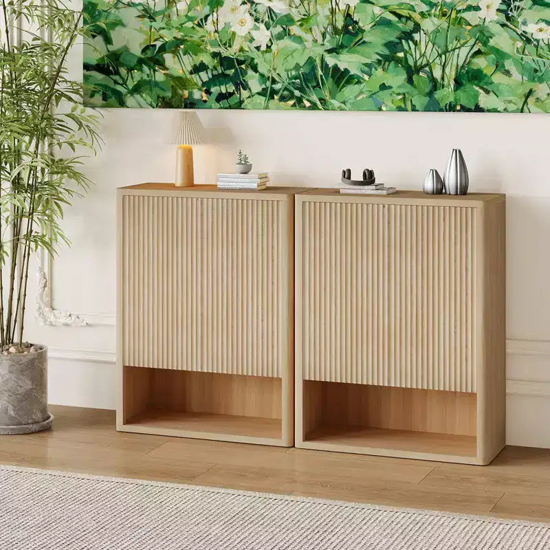 Meuble à chaussures en bois avec portes