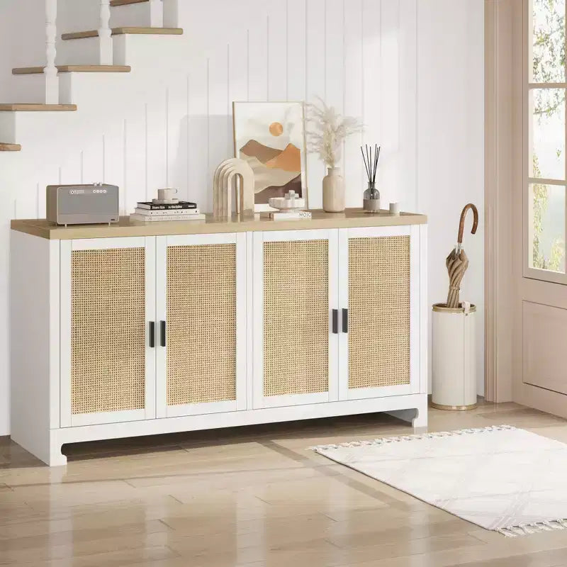 Armoire d'appoint en rotin