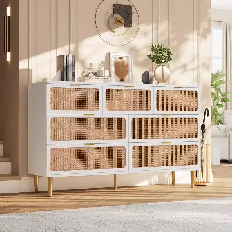 Commodes en rotin