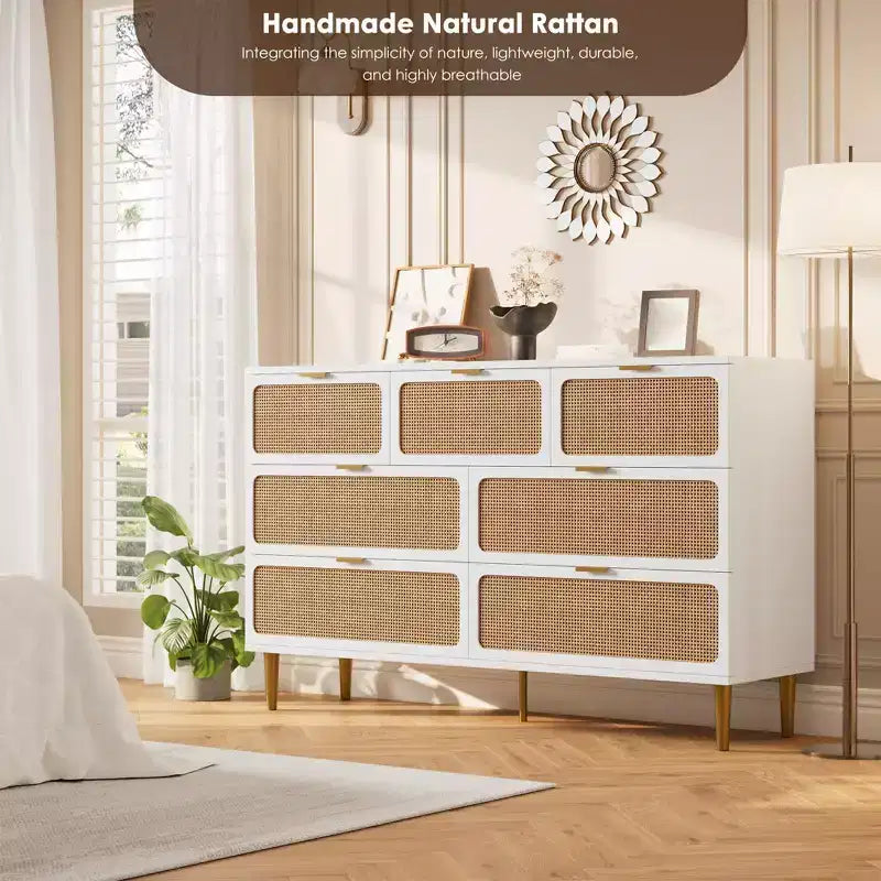 Commodes en rotin