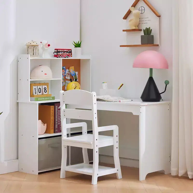Bureau d'étude en forme de L pour enfants
