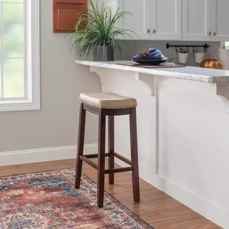 Tabouret de bar rembourré en bois dur