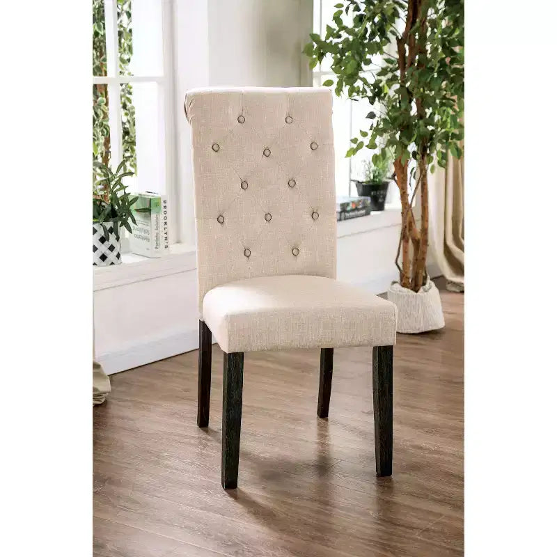 Chaises d'appoint à dossier incurvé